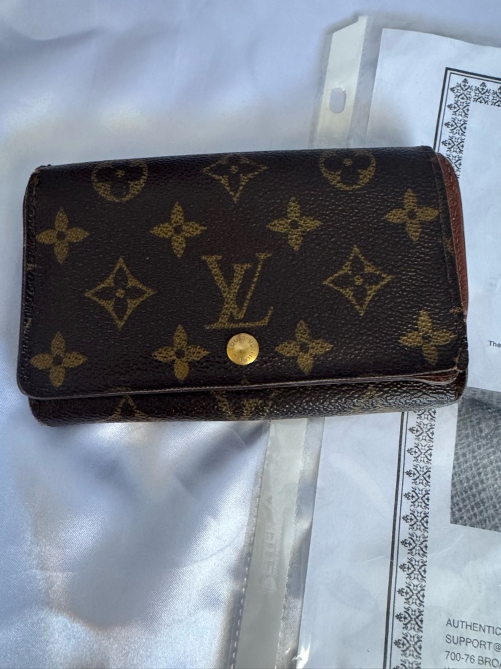 Louis Vuitton Monogram Snap Compact Wallet - Brown & Gold With COA - Picture 2 of 10